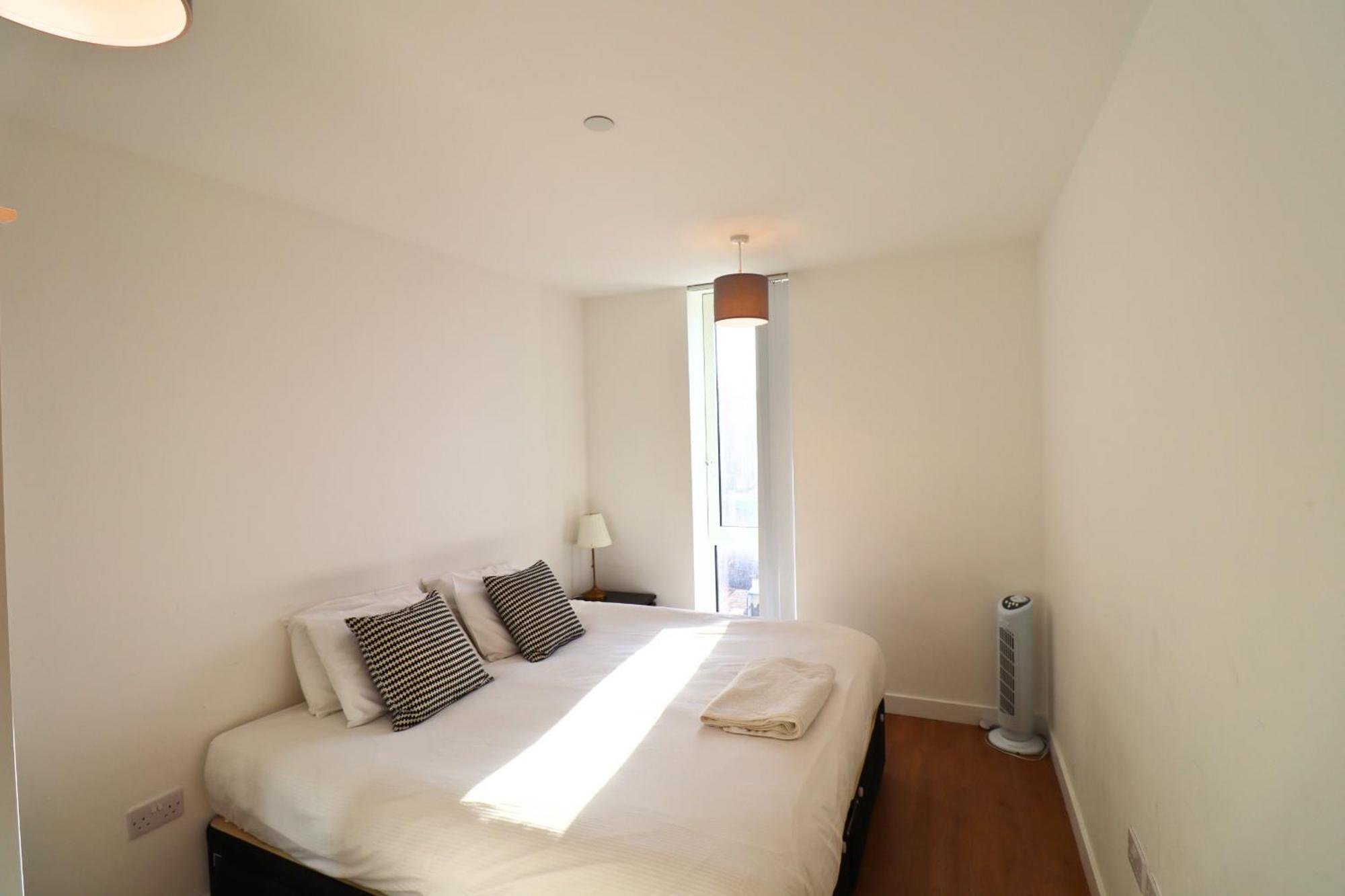 Rwh Beautiful Two Bedroom